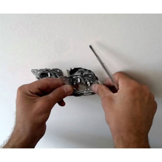 Duvar Tipi Priz içi Duyma Cihazı